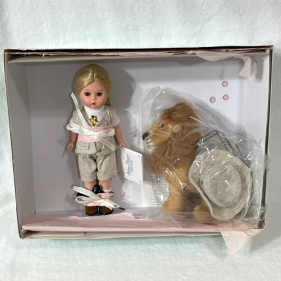 Madame Alexander 8" African Safari #33501 doll NIB - Picture 1 of 7